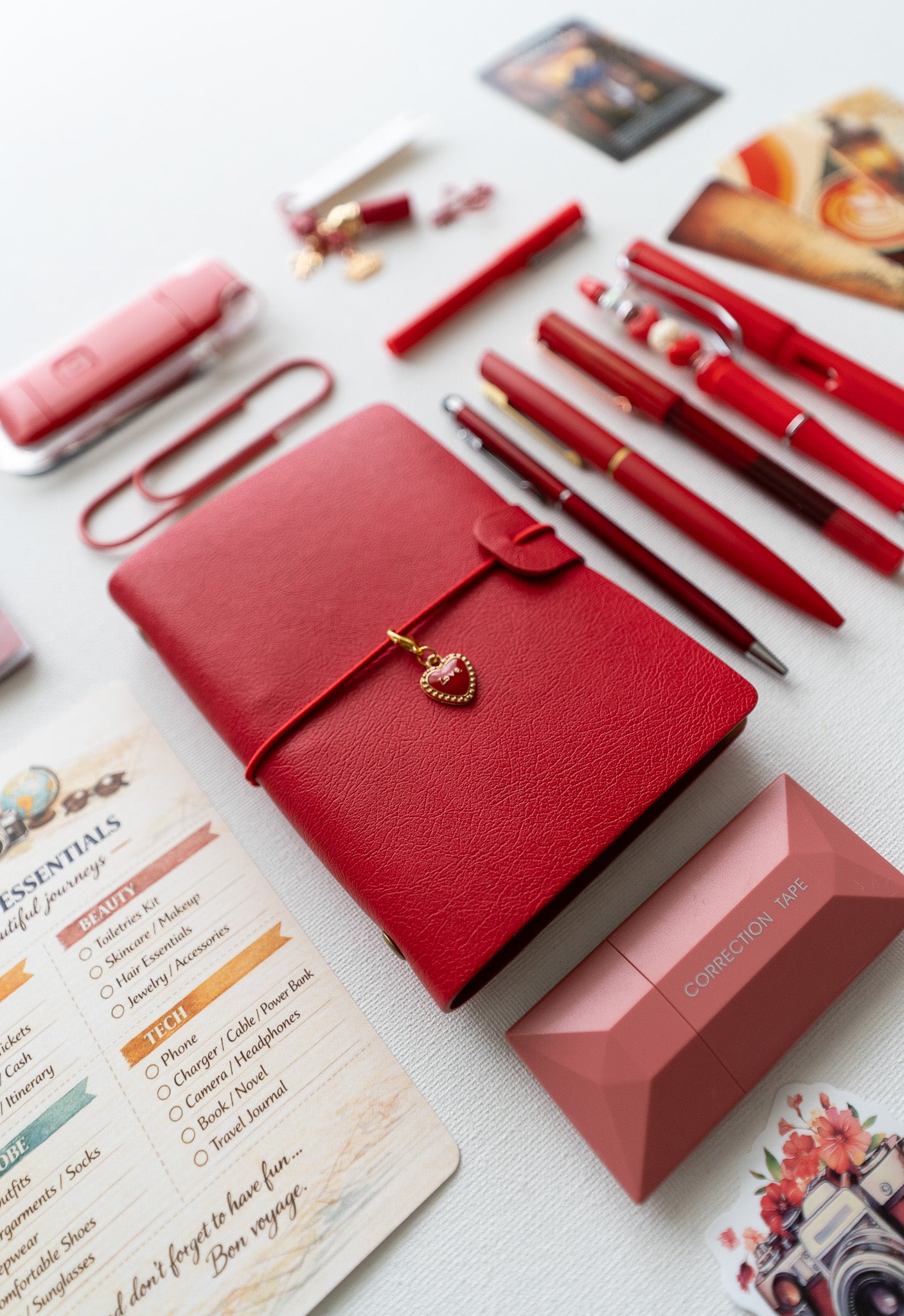 The Explorer's Journal Bundle mini loose leaf