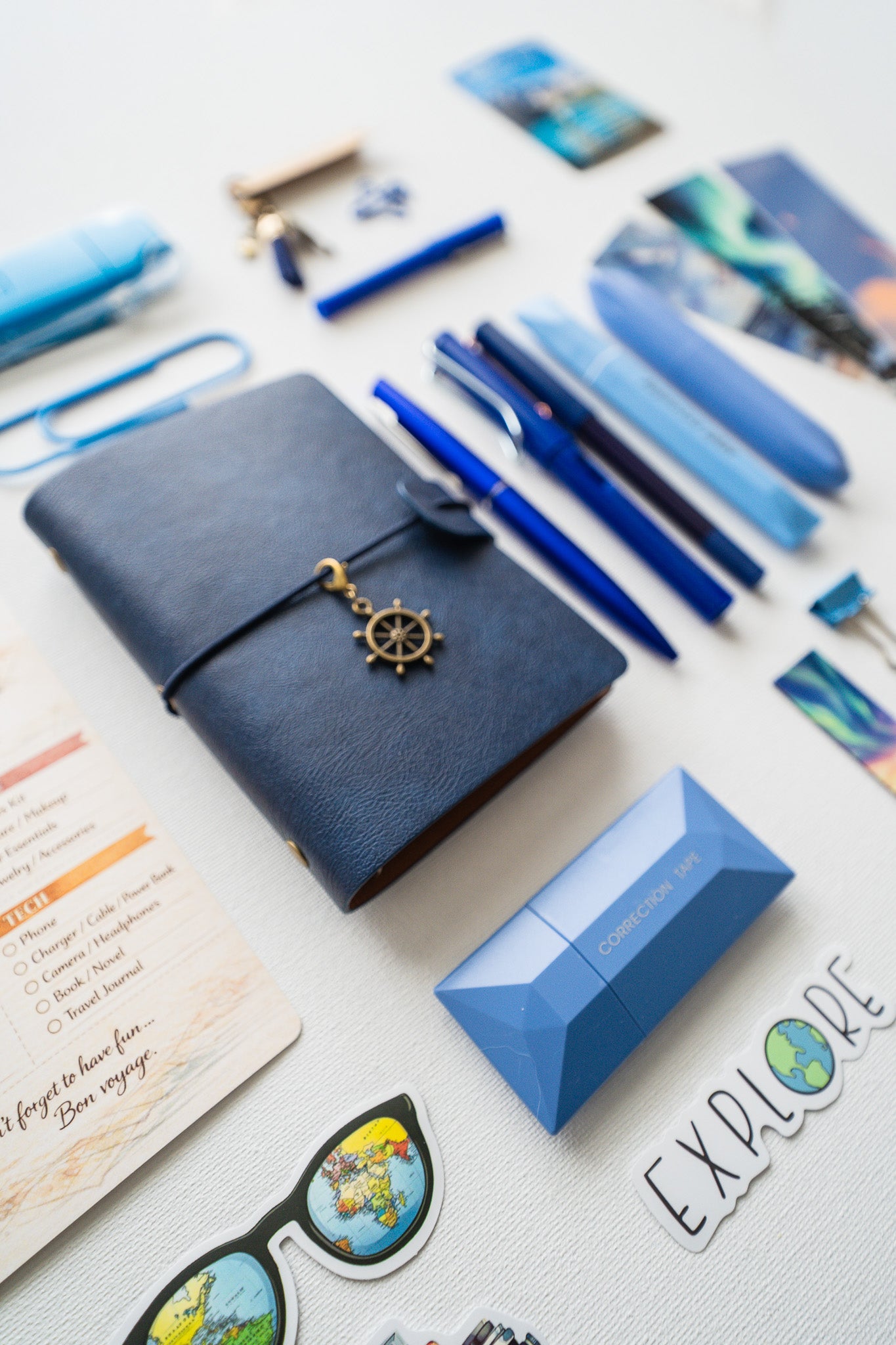 The Explorer's Journal Bundle mini loose leaf